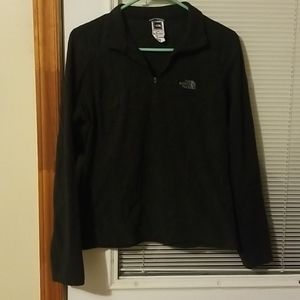 The North Face Womens TKA 100 Pullover Size Medium